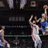 Detroit Pistons son şampiyon Golden State Warriors'a 8 sayı fark