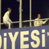 Genç kız intihar etmek istedi Genç kız intihar etmek istedi