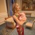 Hadise, Tülin Şahin’in kızına şarkı söyledi