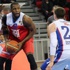 Anadolu Efes, TOFAŞ'ı rahat geçti Anadolu Efes, TOFAŞ'ı rahat geçti
