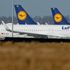 Alman Havayolu şirketi Lufthansa'dan maske zorunluluğu: Maske yoksa uçuş da yok Alman Havayolu şirketi Lufthansa'dan maske zorunluluğu: Maske yoksa uçuş da yok