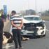 Otomobil başıboş gezen ineğe çarptı Otomobil başıboş gezen ineğe çarptı
