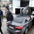 Kontrolden çıkan otomobil, güvenlik kulübesine çarptı: ... Kontrolden çıkan otomobil, güvenlik kulübesine çarptı: ...
