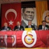 Galatasaray Genel Kurulu'nda gergin anlar