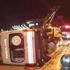 Ambulans buzlanan yolda devrildi: 3 yaralı