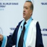 Dekan Erdoğan'ın Elini Öpmek İsteyince.. Dekan Erdoğan'ın Elini Öpmek İsteyince..