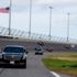 Trump'tan Daytona 500 yarışlarında gövde gösterisi