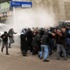 Van'da 12 PKK’lının öldürülmesini protesto eden gruba müdahale