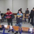 Öğrenciler fakir arkadaşları için harekete geçti