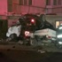 Otomobil kamyonetin kasasına düştü: 3 ölü