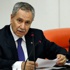 Arınç: Cumhurbaşkanı, her pazartesi ‘gelin Saray'da toplanalım’ derse garip kaçar Arınç: Cumhurbaşkanı, her pazartesi ‘gelin Saray'da toplanalım’ derse garip kaçar