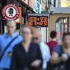 "Rusya'da 2015'te dolar 61 ruble, petrol 52 dolar olur"