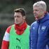 Wenger, Mesut Özil'in risk almasını istiyor