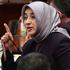Zengin’e kadın vekillerden tepki: Erkek taklidi yapan siyasetçi