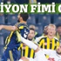 Kadıköy'de Fenerbahçe ile Çaykur Rizespor arasındaki maç nefesleri kesti