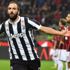 Juventus, Milan'ı deplasmanda devirdi!
