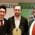 Ramil Guliyev'e 'yılın atleti' ödülü verildi
