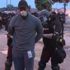Video: ABD'de canlı yayında 3 muhabirden 'siyah' olana gözaltı Video: ABD'de canlı yayında 3 muhabirden 'siyah' olana gözaltı