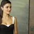 Hande Erçel Instagram'dan araba pozlarını paylaştı!, beğeni butonu adeta çöktü Hande Erçel Instagram'dan araba pozlarını paylaştı!, beğeni butonu adeta çöktü