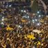 İran'da sözde referandumu kutlayanlar gözaltına alındı