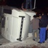 TIR devrildi, trafik felç oldu