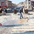 Halı yıkayıp, 2 polise karşı adalet istedi Halı yıkayıp, 2 polise karşı adalet istedi