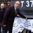 MHP'den "Çırılçıplak" sergisine protesto
