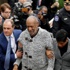 Bill Cosby tecavüzle suçlandı kefaletle serbest kaldı