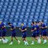 Fenerbahçe'de iki futbolcuyla yollar ayrılıyor
