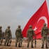 Kobani sınırına dev Türk bayrağı Kobani sınırına dev Türk bayrağı