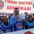 İşten çıkarılan arkadaşları için eylem yaptılar İşten çıkarılan arkadaşları için eylem yaptılar