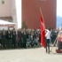 Bir tek o bayrak geçerken ayağa kalkmadı Bir tek o bayrak geçerken ayağa kalkmadı