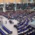 Almanya'da aşırı sağ bir parti İkinci Dünya Savaşı'ndan sonra ilk kez meclise girdi Almanya'da aşırı sağ bir parti İkinci Dünya Savaşı'ndan sonra ilk kez meclise girdi