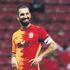 Galatasaray, opsiyonun devreye girmesini beklemeden Arda Turan'ın sözleşmesini uzatacak