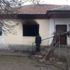 Aksaray'da evinde çıkan yangında dumandan etkilenen yaşlı kadın yaşamını yitirdi