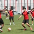 Es-Es, Pinto'ya kavuştu
