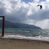 Marmaris te adrenalin tutkunlarının denizde sörf keyfi Marmaris te adrenalin tutkunlarının denizde sörf keyfi