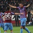 Trabzonspor, Akhisar Belediyespor'u 2 golle geçti Trabzonspor, Akhisar Belediyespor'u 2 golle geçti