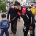 Motosikletli şahsın çocuk kaçırma teşebbüsü ihbarı polisi alarma geçirdi Motosikletli şahsın çocuk kaçırma teşebbüsü ihbarı polisi alarma geçirdi
