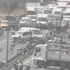 Yüksek gerilim hattı TEM'e düştü, trafik kilitlendi