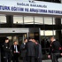 Başbakan Davutoğlu yaralıları hastanede ziyaret etti Başbakan Davutoğlu yaralıları hastanede ziyaret etti