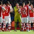 Arsenal kendi evinde 'Mesut'