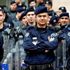 Emniyette yılbaşı alarmı! 225 bin polis görevlendirildi Emniyette yılbaşı alarmı! 225 bin polis görevlendirildi