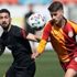 Galatasaray, U19 takımıyla antrenman maçı yaptı Galatasaray, U19 takımıyla antrenman maçı yaptı