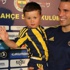 Van Persie ile minik Louis bir araya geldi