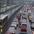 Son dakika: İstanbul'da yağmur yine trafiği felç etti: Yoğunluk yüzde 71 seviyesine ulaştı