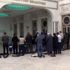 Diyanet İşleri Başkanlığının önlemlerine aldırmadılar! Cami avlusunda namaz kıldılar Diyanet İşleri Başkanlığının önlemlerine aldırmadılar! Cami avlusunda namaz kıldılar