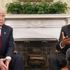 Trump'tan Obama dönemi istihbarat görevlililerine karşılık sinyali