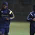Emenike idmanda! Emenike idmanda!