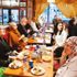 Farklı dinleri buluşturan iftar Farklı dinleri buluşturan iftar